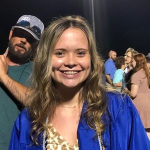 Meet your Posher, Brittany